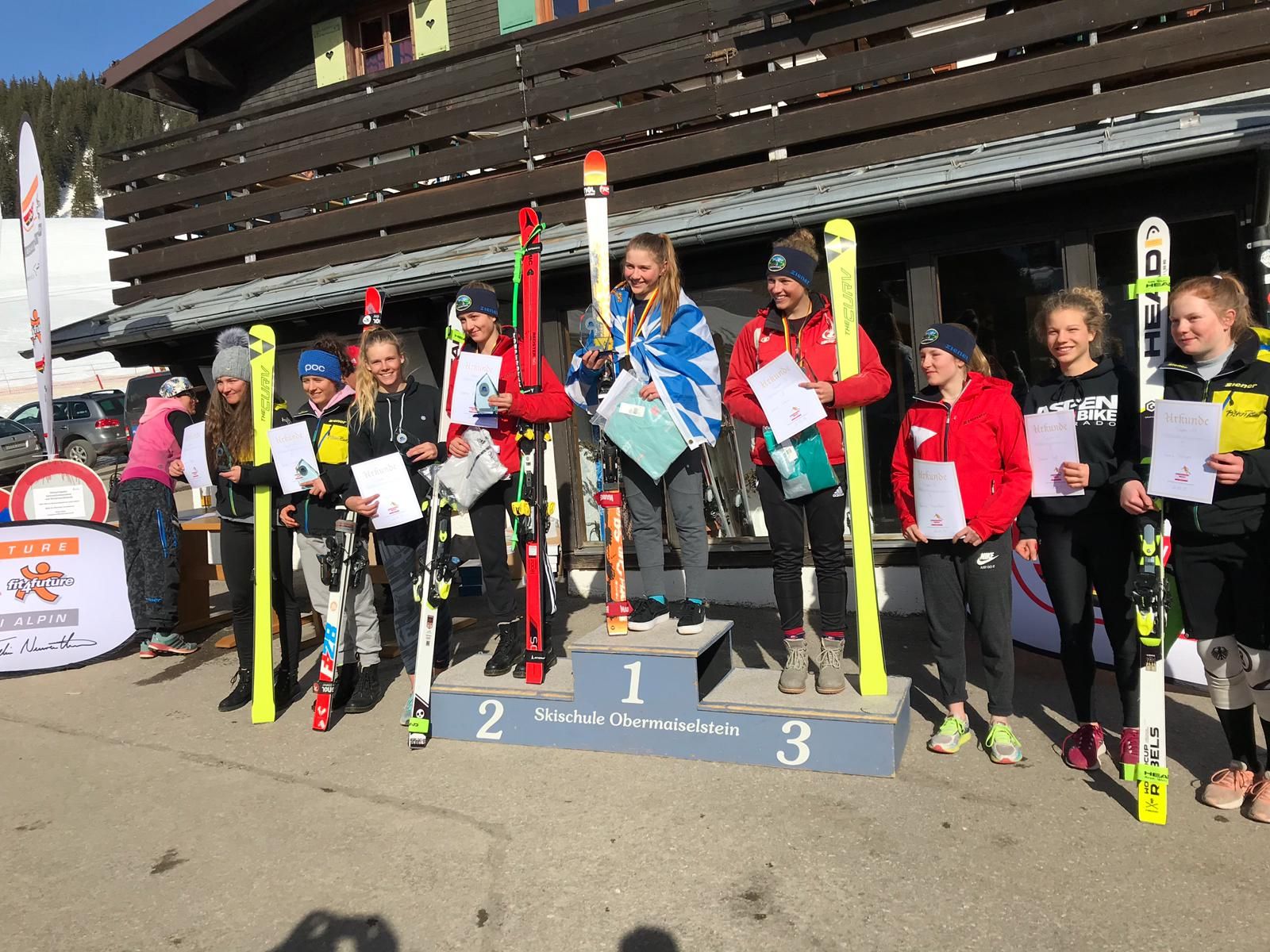 Siegerehrung Grasgehren 2. Zitzmann 3. Klein 7. Auracher 3