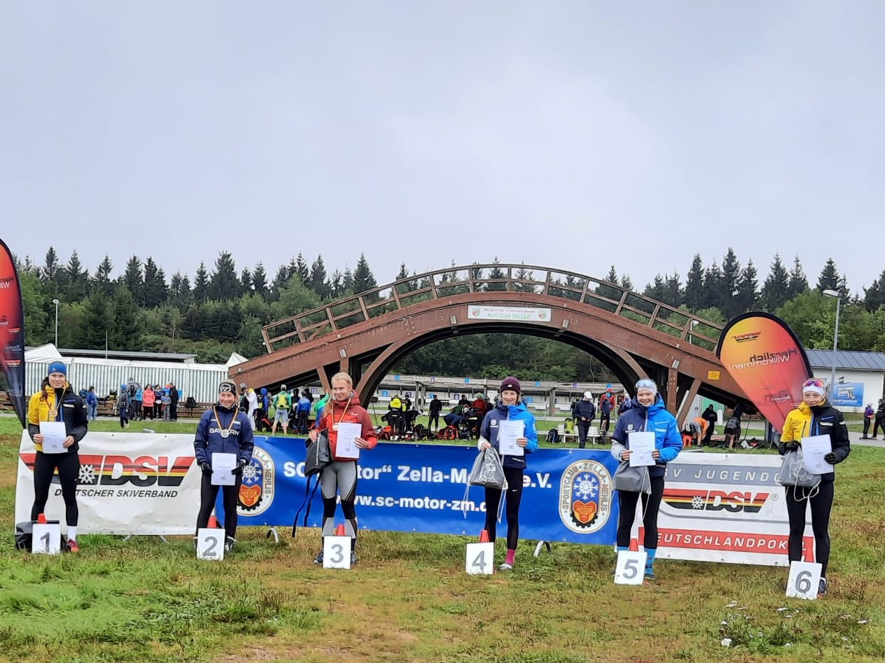 Siegerehrung U16w Skiroller mod