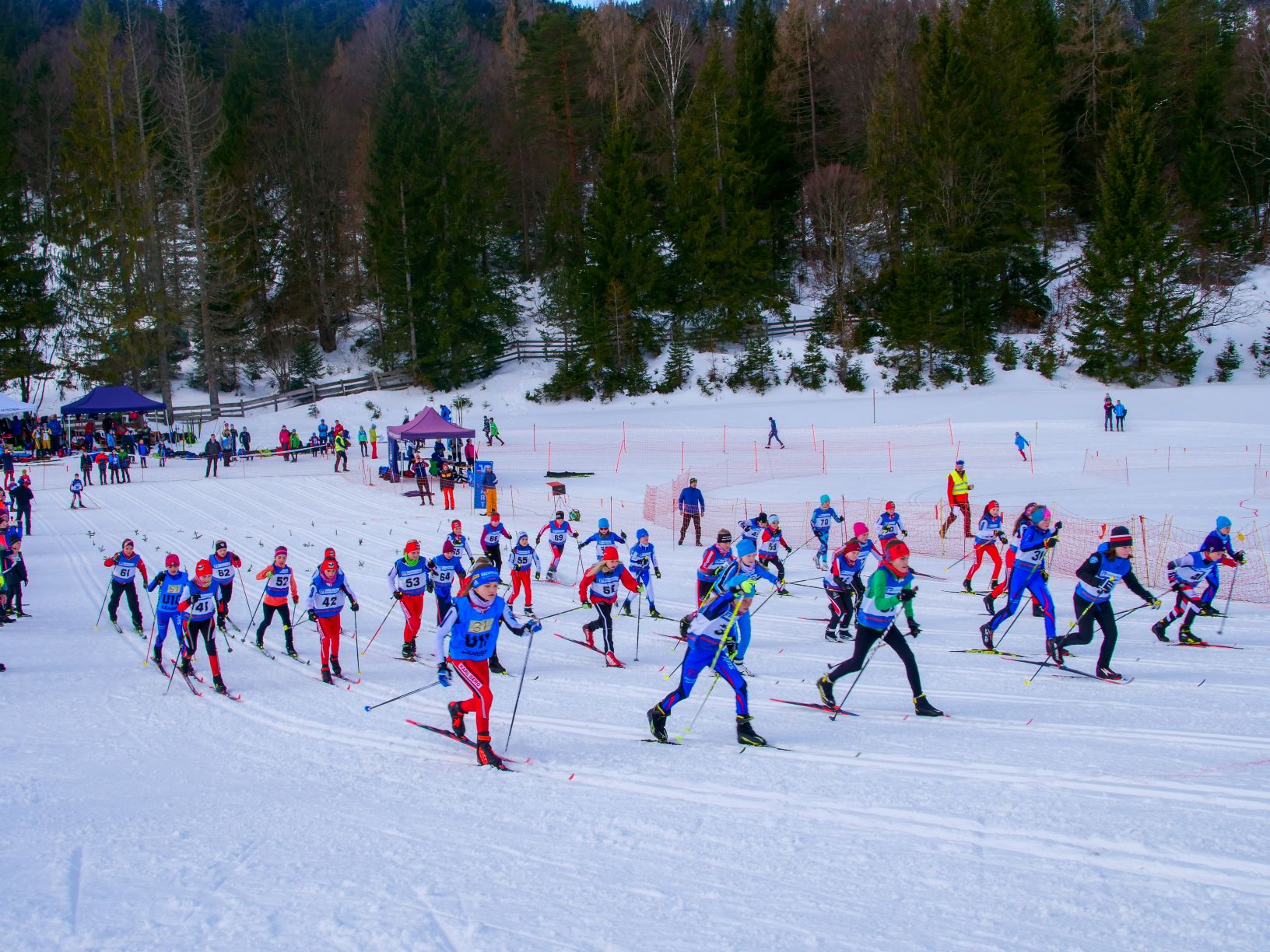 Start U11 U10 weiblich Steinberg m