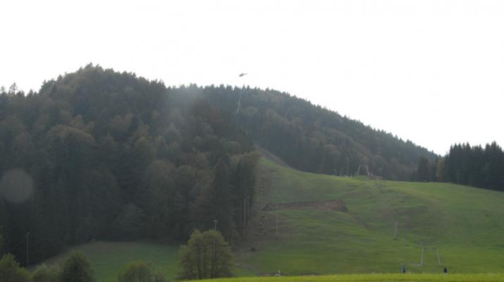 111005 Hubiaktion Sonnenbichl 0001 size1024