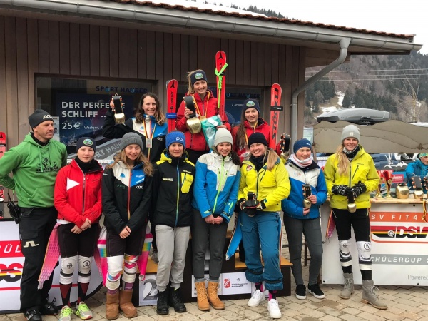 Siegerehrung Oberstaufen 1. Zitzmann 2. Oberlechner 7. 10. Auracher 3